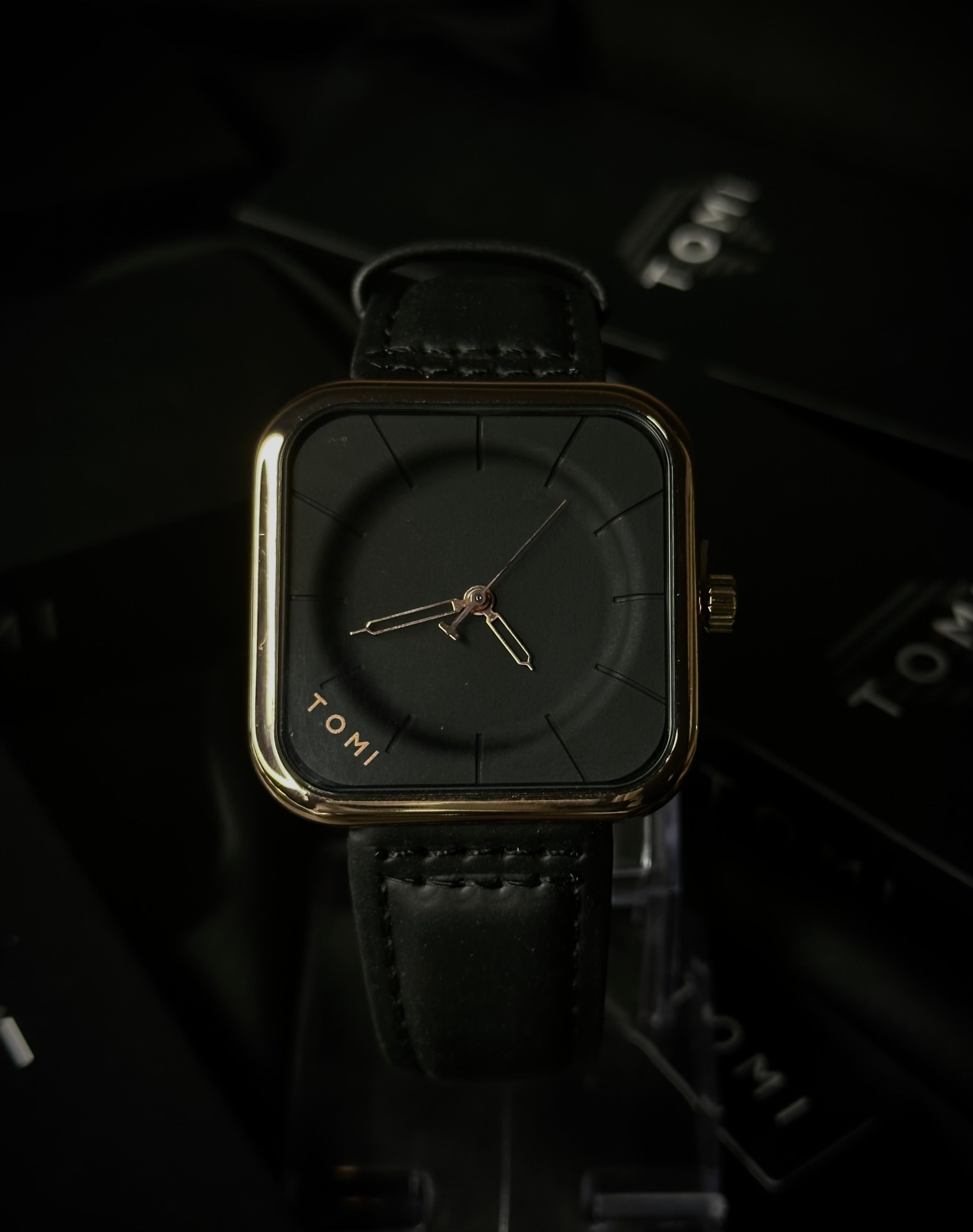 TOMI Luxe