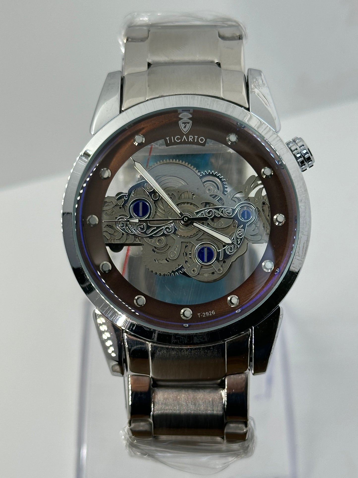Ticarto Skeleton In Auto Movement