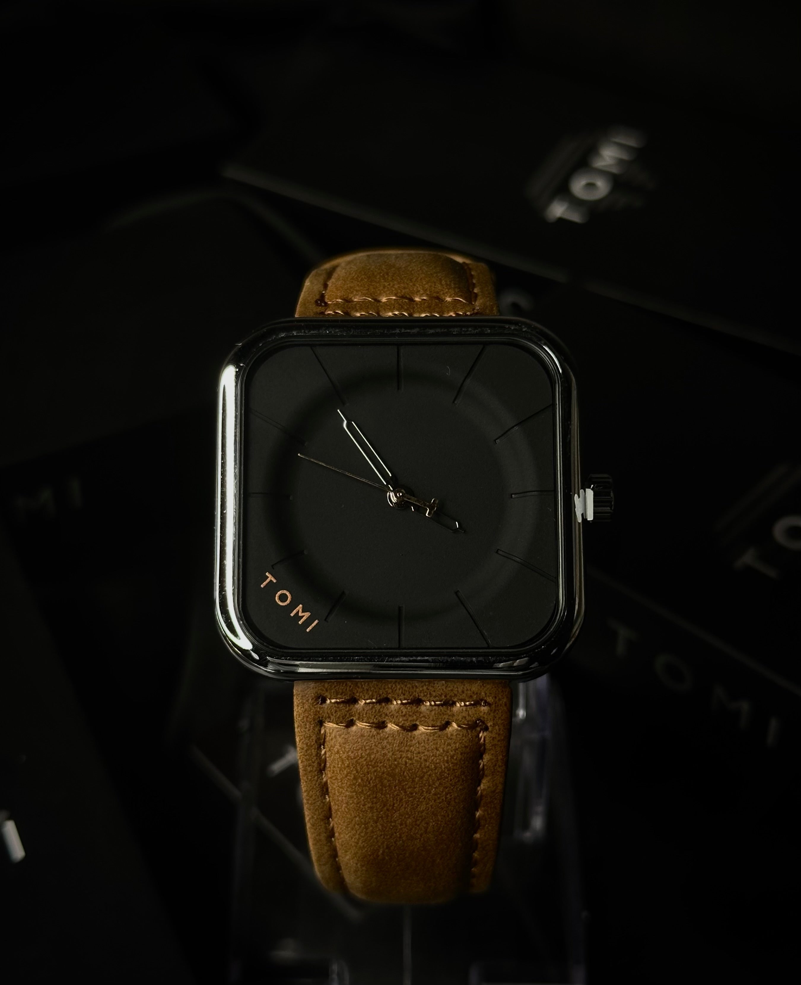 TOMI Luxe