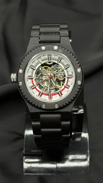 BEDATE WOODEN WATCH