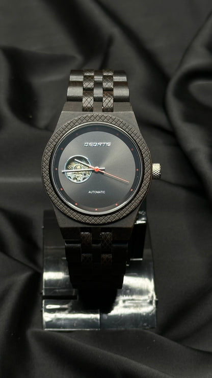 BEDATE WOODEN WATCH