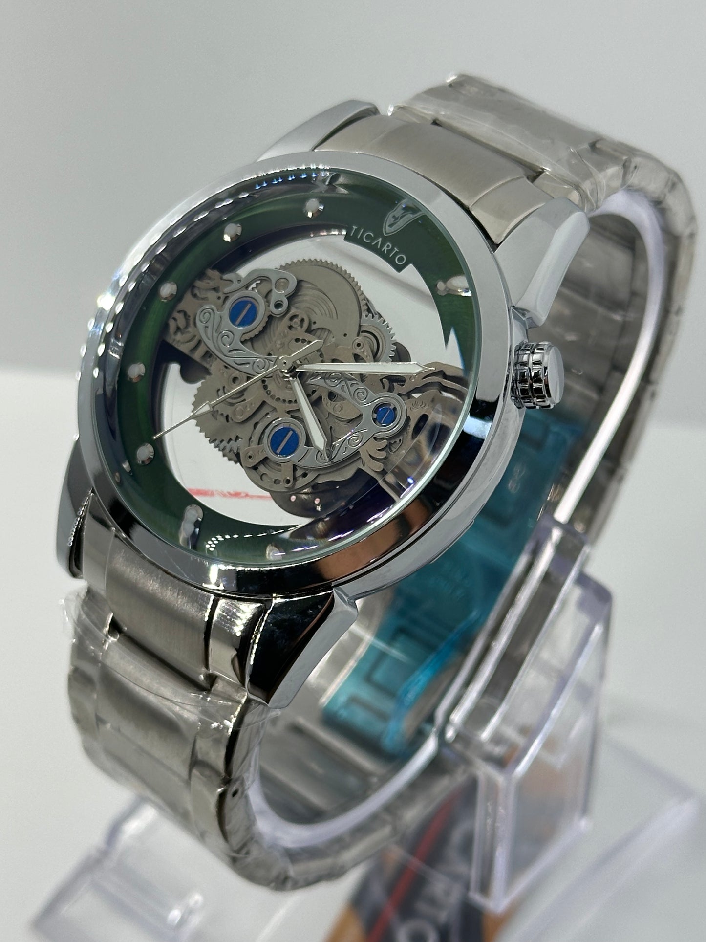 Ticarto Skeleton In Auto Movement