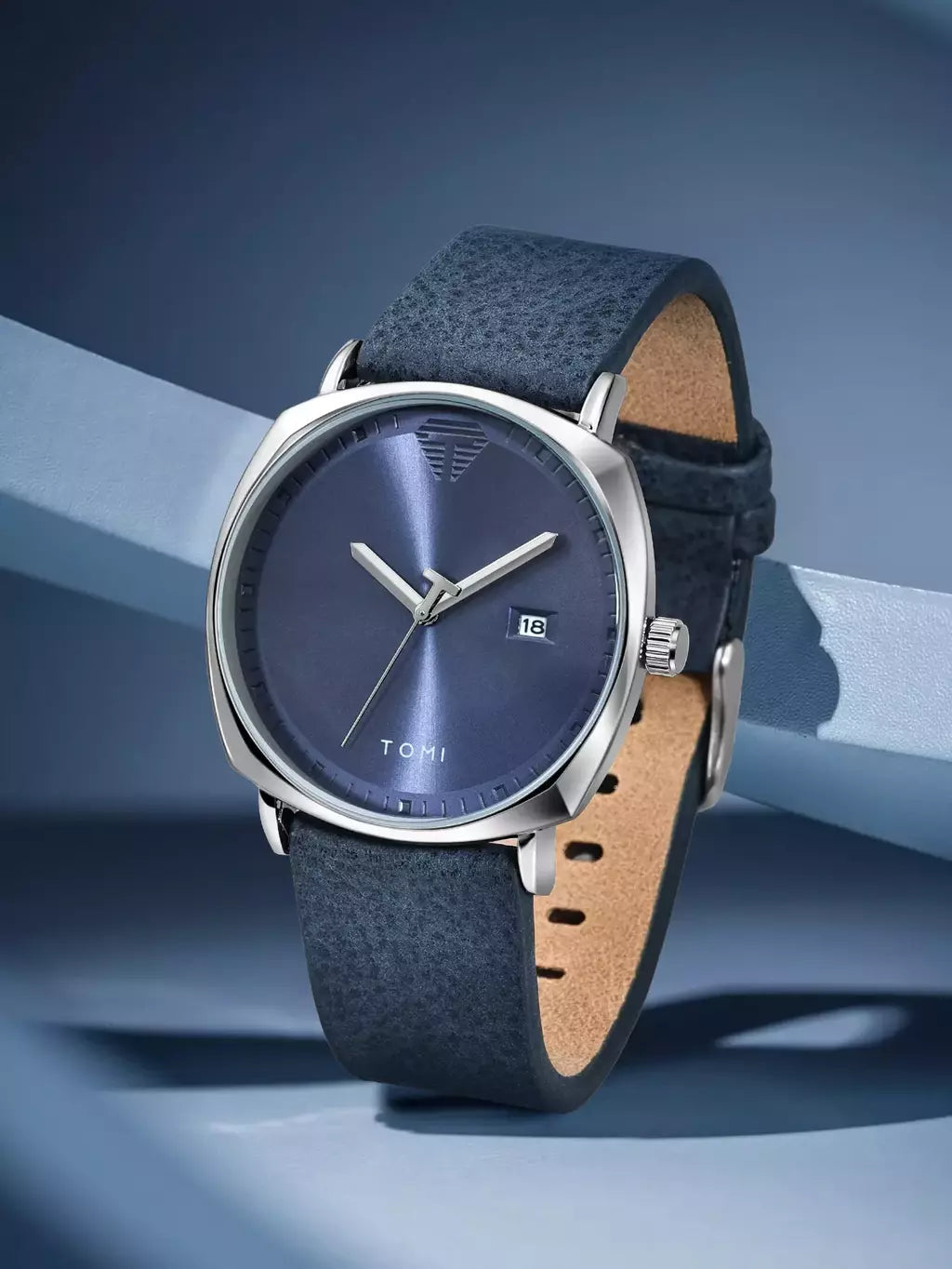 TOMI T-044 Men's Watch strap detail