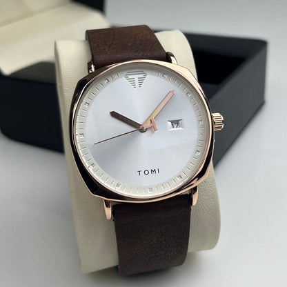 TOMI T-044 Brown Golden variant