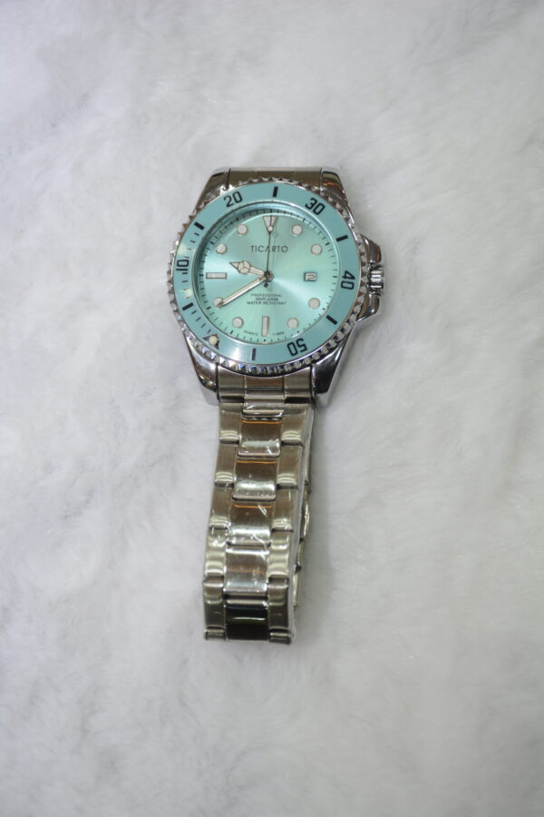 Silver circle body with Blue Dial