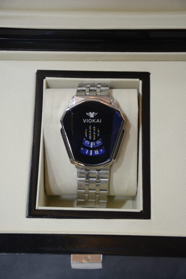 Digital silver body unique shape