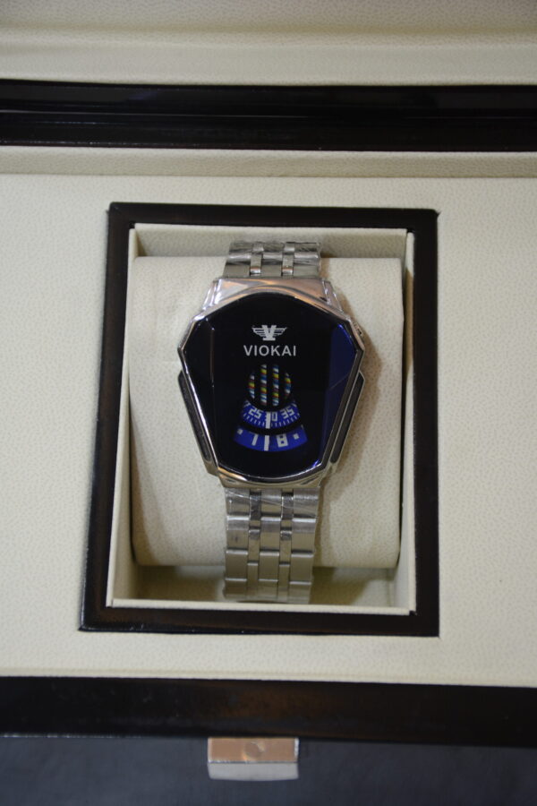 Digital silver body unique shape