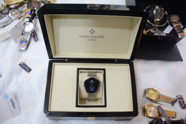 Digital silver body unique shape