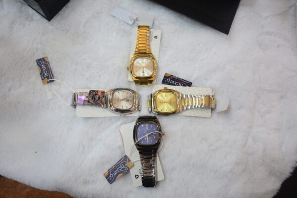 multicolor square shape body with multicolor dials - 4x