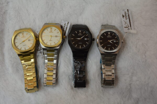 watches collection diffrent colors - silver- gold- black